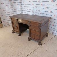 Scrivania da centro Neorinascimento