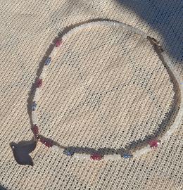 Delicata collana girocollo in argento con Opalite