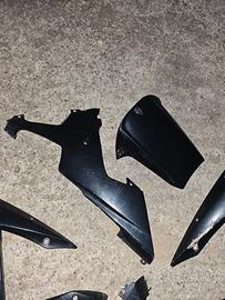 Carene più selle R1 2003