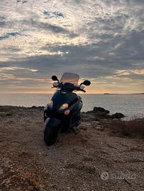 Smembro  yamaha majesty 125