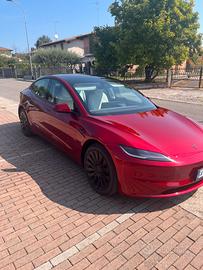 Tesla Model 3 Highland dual motor premium
