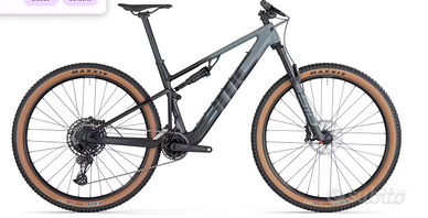 BMC FOURSTROKE AMP 01 THREE TG M E L