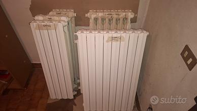 Radiatori in ghisa di varie misure 