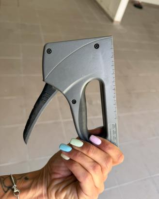 Sparapunti manuale Stanley 6-TR150