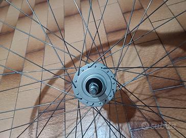 Cerchio 26 con dinamo mozzo Shimano 