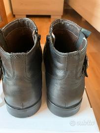 Scarpe nere