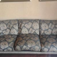Divani in Tessuto con Fantasia Geometrica – In Buo