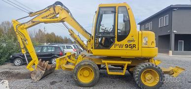 Escavatore gommato Komatsu pw95