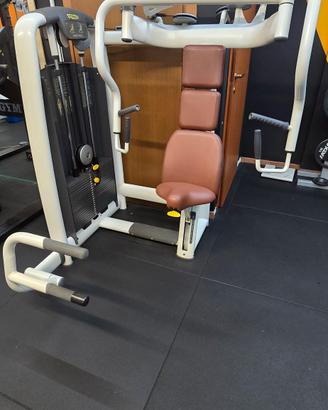 Technogym Chest press