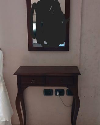 ingresso arte povera e parete attrezzata 