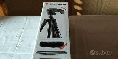 Cavalletto treppiede Manfrotto Compact Action