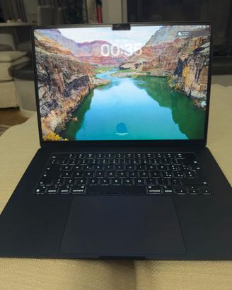 MacBook Air 15" M2 (2023) - Come Nuovo