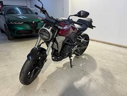 HONDA CB 300R