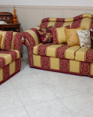 DIVANI STILE CLASSICO