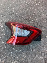 Fanale posteriore sinistro nissan micra k14 17-24