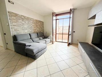 3 LOCALI A CASTELNOVO DI SOTTO