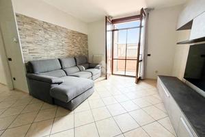 3 LOCALI A CASTELNOVO DI SOTTO