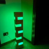 Lampada da terra in legno con led rgb