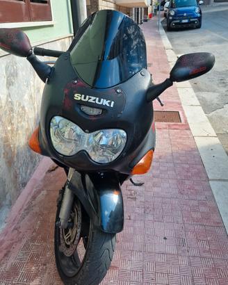 suzuki katana Gsz750 F 2001  