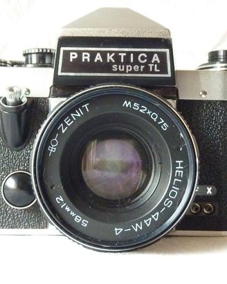 fotocamera Praktica
