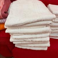 Corredo completo di lenzuola e accessori B&B