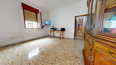 4 LOCALI A FRANCAVILLA FONTANA
