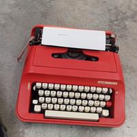 macchina da scrivere portatile Olivetti Lettera 92