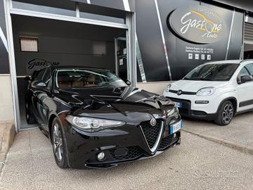 Alfa Romeo Giulia 2.2 150 CV Business Launch Editi