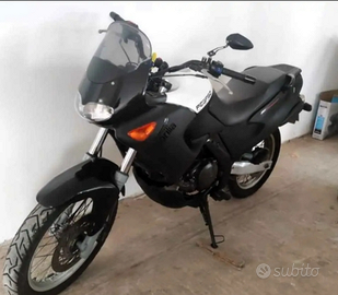 Aprilia Pegaso 650