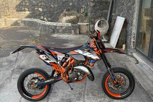Ktm exc 125 six days motard
