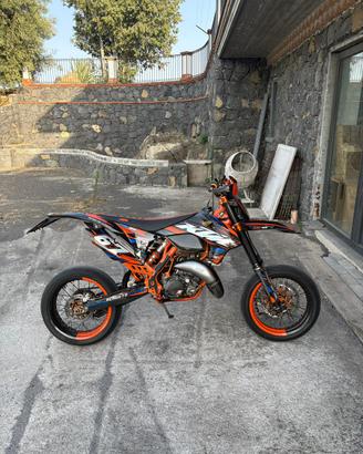Ktm exc 125 six days motard