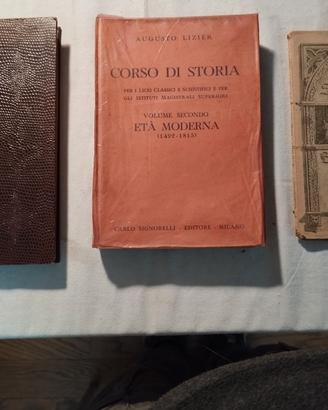 Lotto Libri Scolastici di Storia vintage
