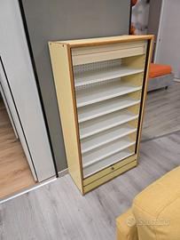 Scarpiera a serranda