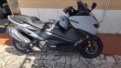 Tmax 560