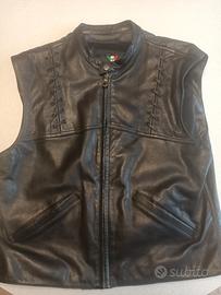 gilet in pelle nera Dainese 