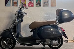 Piaggio Vespa 300 GTS ABS - 2018
