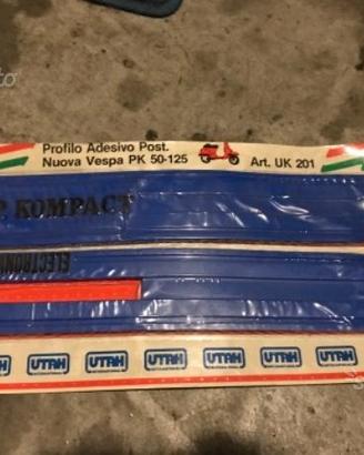 Profili adesivi fox per vespa pk 50-125