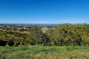 TER. RESIDENZIALE A MONTÙ BECCARIA
