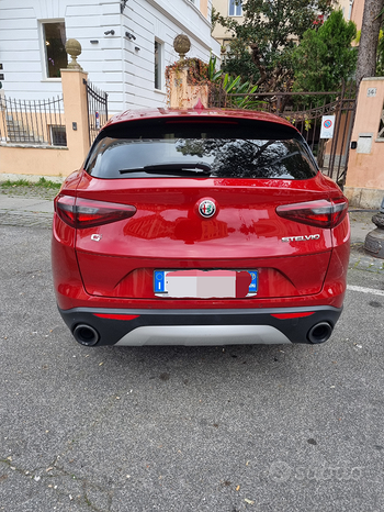Alfa Romeo Stelvio First Edition, 2.0 280 CV Q4