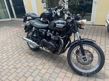 Triumph Bonneville T100
