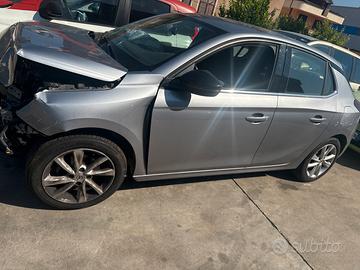 Opel corsa 1.2 benzina anno 2021