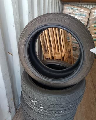 4 Gomme Continental 235/45/R18