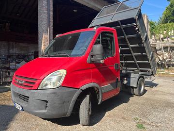 Iveco Daily 2.3 Mtj RIBALTABILE TRILATERALE