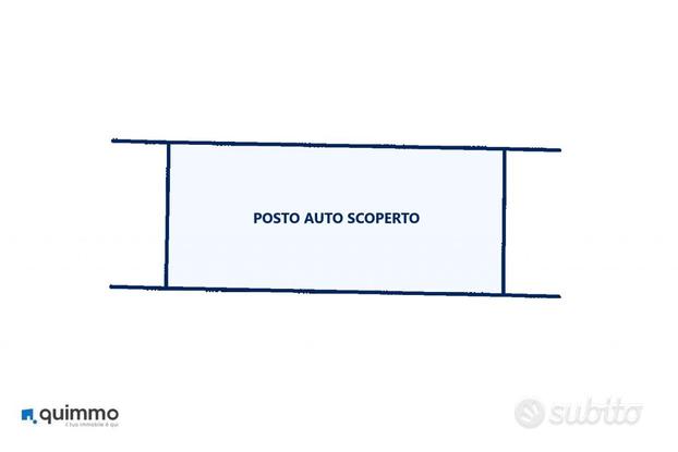 Posto auto scoperto in edificio polifunzionale