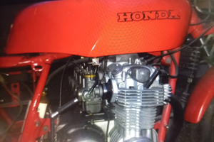 Moto Honda Cb 500 four anno1973Trasformata