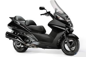 Honda Silver wings 400