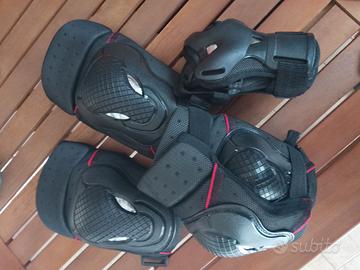 Skateboard protezioni 