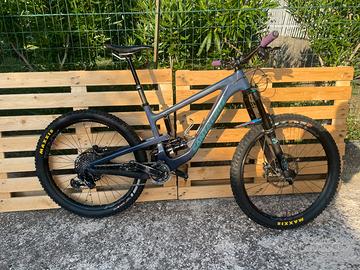 Santa Cruz Nomad