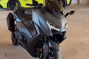 Yamaha Tmax 560 Tech Kamo - 1.500km