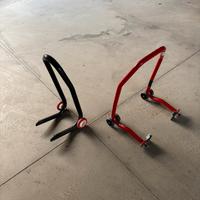 Cavalletto per moto